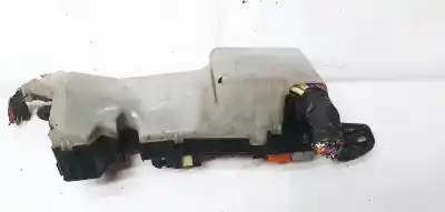 Second-hand car spare part fuse box unit for toyota corolla (_e12_) 1.4 vvt-i (zze120_) oem iam references   