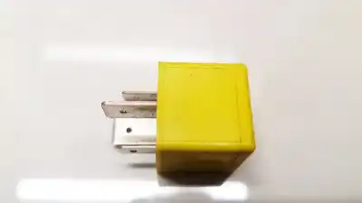 Second-hand car spare part relay for opel vectra c (z02) 2.2 16v (f69) oem iam references 90226846  