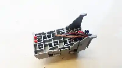 Second-hand car spare part fuse box unit for opel meriva b 1.7 16v cdti oem iam references 13100504  