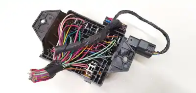 Second-hand car spare part fuse box unit for kia carens 2.0 crdi ex monovolumen oem iam references 7k2kb  