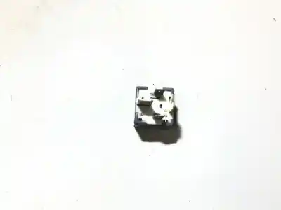 Gebrauchtes Autoersatzteil relais zum audi a4 avant (b5) 1.9 tdi oem-iam-referenzen 8d0951253  899312000