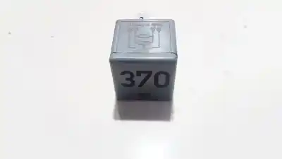 Pezzo di ricambio per auto di seconda mano  per SKODA SUPERB (3U4)  Riferimenti OEM IAM 8D0951253  