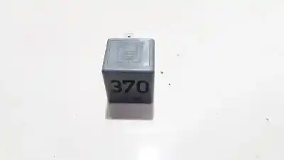 Pezzo di ricambio per auto di seconda mano  per SKODA SUPERB (3U4)  Riferimenti OEM IAM 8D0951253  