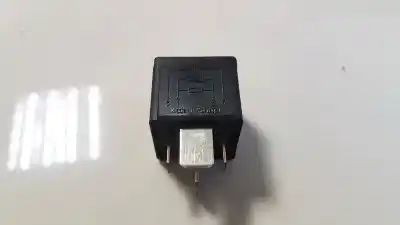 Peça sobressalente para automóvel em segunda mão relé para automóvel por volkswagen polo (9n1) 1.9 sdi referências oem iam 7m0951253a