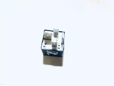 Second-hand car spare part relay for volkswagen passat variant (3b5) 1.9 tdi oem iam references 899511000  443951253j