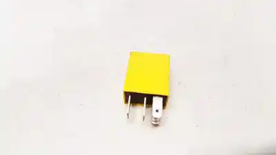 Second-hand car spare part relay for opel corsa c 1.3 cdti oem iam references 24433728  