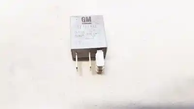Second-hand car spare part relay for opel corsa c 1.3 cdti oem iam references 13100504  0332201100