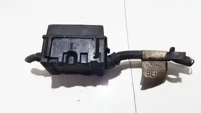 Pezzo di ricambio per auto di seconda mano scatola relè/fusibili per opel corsa c 1.3 cdti riferimenti oem iam 13106985  