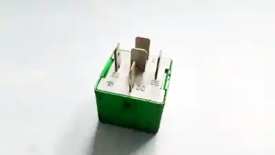 Pezzo di ricambio per auto di seconda mano relè per lancia phedra (180) 2.2 jtd riferimenti oem iam 12v35a03531  12v-35a-03531
