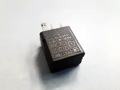 Gebrauchtes Autoersatzteil  zum OPEL ZAFIRA A  OEM-IAM-Referenzen 24432680  70221