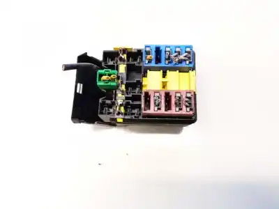 Second-hand car spare part fuse box unit for citroen berlingo 1.8 multivolumen oem iam references   