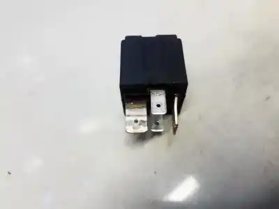 Peça sobressalente para automóvel em segunda mão relé para automóvel por opel meriva b 1.7 16v cdti referências oem iam 13132367