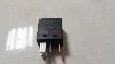 Second-hand car spare part relay for volvo xc90 2.4 d momentum geartronic (7 sitze) oem iam references v23074  9441161, a4001-x40