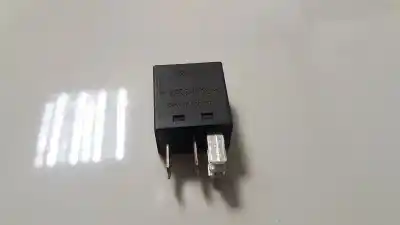Second-hand car spare part relay for volvo xc90 2.4 d momentum geartronic (7 sitze) oem iam references v23074  9441161, a4001-x40