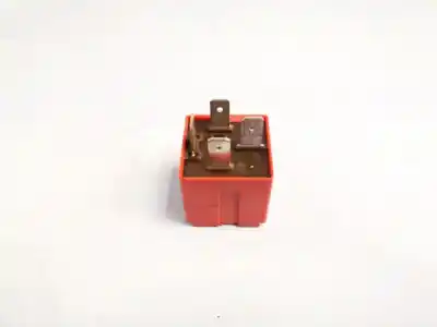 Second-hand car spare part relay for opel vectra c caravan 1.9 16v cdti cat (z 19 dth / lrd) oem iam references 24438887  