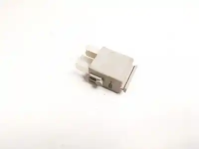 Second-hand car spare part relay for mini mini (r50,r53) 1.6 16v cat oem iam references 613613953415  61.36-13953415, v23073-b1008-x19