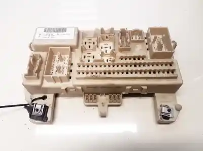 Peça sobressalente para automóvel em segunda mão caixa de fusíveis e relés por ford focus turnier (cb4) 1.6 16v cat referências oem iam 4m5t14a073bg
