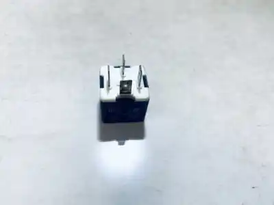 Second-hand car spare part relay for audi a3 (8p) 2.0 tdi s line (103kw) oem iam references 141951253b  