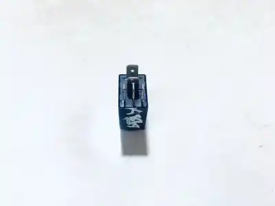 Second-hand car spare part relay for audi a3 (8p) 2.0 tdi s line (103kw) oem iam references 8z0951253  v23074