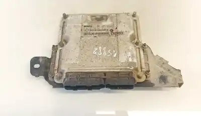 Peça sobressalente para automóvel em segunda mão centralina de motor uce por chrysler pt cruiser (pt) 2.2 crd touring referências oem iam 0281011093