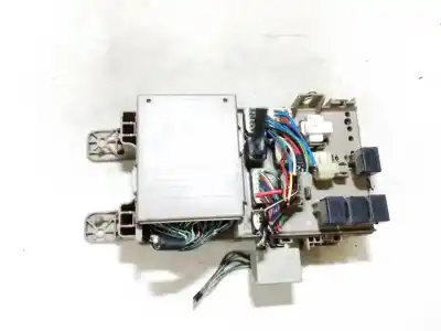Second-hand car spare part fuse box unit for toyota corolla (e11) 2.0 d-4d linea sol oem iam references 8264113040