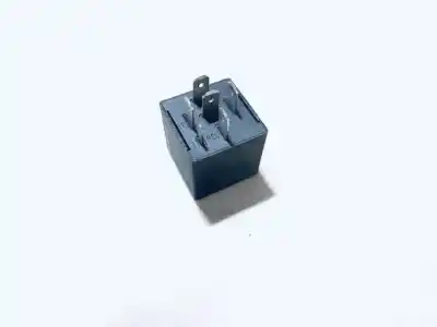 Second-hand car spare part relay for audi a3 (8l) 1.8 ambiente oem iam references 8l0955531  72wa014