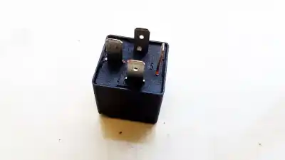 Second-hand car spare part relay for audi a5 cabriolet (8f7) 2.0 tdi oem iam references 8k0951253  v23136-b6-x72