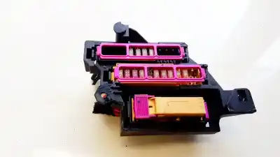Pezzo di ricambio per auto di seconda mano Scatola Relè/fusibili per AUDI A5 CABRIOLET (8F7) 2.0 TDI Riferimenti OEM IAM 8K2971845B  4E0941817A