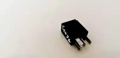 Pezzo di ricambio per auto di seconda mano relè per ford focus turnier (cb4) 1.6 16v cat riferimenti oem iam f57b14b192aa  f57b-14b192-aa