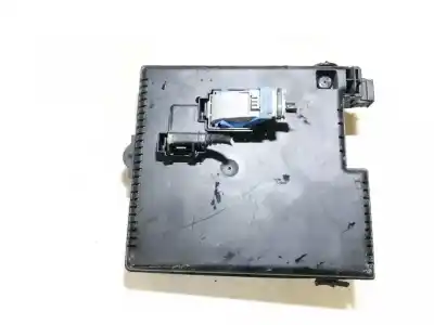 Second-hand car spare part fuse box unit for volvo xc90 2.4 d momentum geartronic (7 sitze) oem iam references 8676391  12217799, 30728273, 00004851924