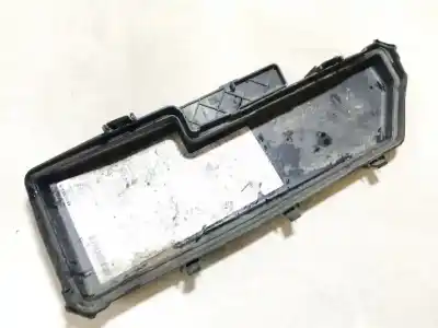 Second-hand car spare part fuse box unit for volvo xc90 2.4 d momentum geartronic (7 sitze) oem iam references 30728153  318825122