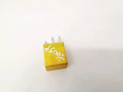 Pezzo di ricambio per auto di seconda mano relè per kia cerato 1.6 lx berlina riferimenti oem iam 