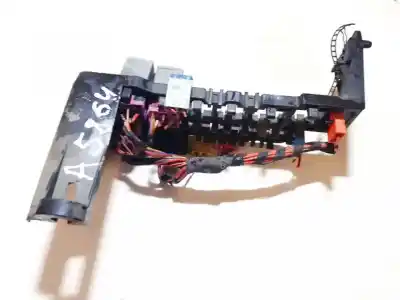 Pezzo di ricambio per auto di seconda mano  per VOLKSWAGEN PASSAT VARIANT (3B6)  Riferimenti OEM IAM 8D1937545  