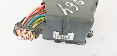 Автозапчасти б/у блок реле/предохранителей за volkswagen passat variant (3b6) 2.5 v6 tdi ссылки oem iam   