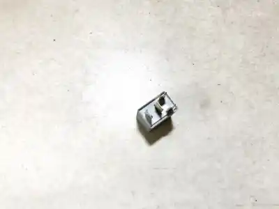 Pezzo di ricambio per auto di seconda mano relè per toyota corolla (_e12_) 1.4 vvt-i (zze120_) riferimenti oem iam 9008087019  90080-87019, 0332011001