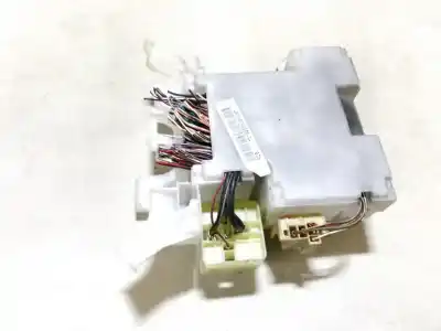 Second-hand car spare part fuse box unit for toyota corolla (_e12_) 1.4 vvt-i (zze120_) oem iam references   