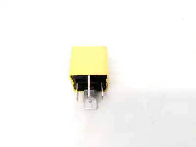 Second-hand car spare part relay for opel vectra c (z02) 2.2 dti 16v (f69) oem iam references 90226846  v23134-j52-x369