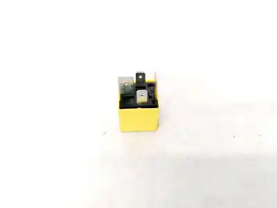 Second-hand car spare part relay for opel vectra c (z02) 2.2 dti 16v (f69) oem iam references 90226846  v23134-j52-x369