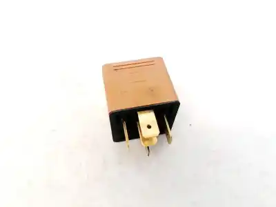 Second-hand car spare part relay for opel vectra c (z02) 2.2 dti 16v (f69) oem iam references 0332209136  90491314