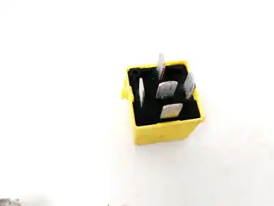 Second-hand car spare part relay for opel vectra c (z02) 2.2 dti 16v (f69) oem iam references 90226846  v23134-j52-x369