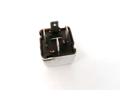 Second-hand car spare part relay for opel vectra c (z02) 2.2 dti 16v (f69) oem iam references 24438885  813