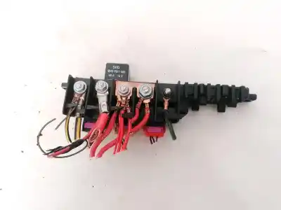 Second-hand car spare part fuse box unit for volkswagen passat variant (3b5) 1.9 tdi oem iam references 8l0941822a