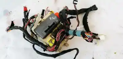 Second-hand car spare part fuse box unit for toyota corolla (e11) 1.6 linea terra oem iam references 8264112150  82641-12150, 241000-0100