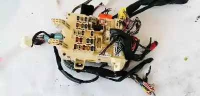 Second-hand car spare part fuse box unit for toyota corolla (e11) 1.6 linea terra oem iam references 8264112150  82641-12150, 241000-0100
