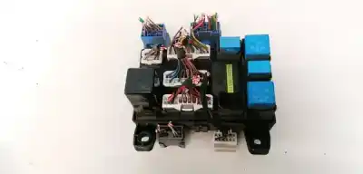 Peça sobressalente para automóvel em segunda mão caixa de fusíveis e relés por hyundai getz (tb) 1.3 básico referências oem iam 911981c211