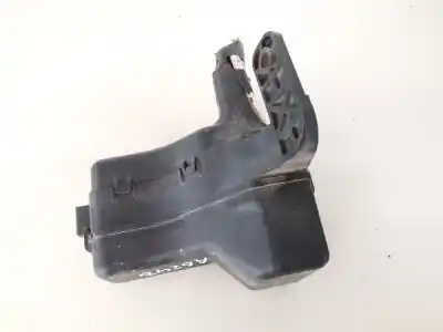 Second-hand car spare part fuse box unit for toyota corolla (e11) 2.0 d-4d linea sol oem iam references 