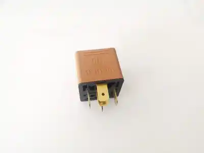 Second-hand car spare part relay for opel vectra c (z02) 2.2 dti 16v (f69) oem iam references 0332209136  90491314