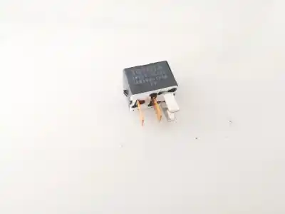 Peça sobressalente para automóvel em segunda mão relé para automóvel por toyota corolla (e11) 2.0 d-4d linea sol referências oem iam 9098702020