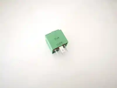 Second-hand car spare part relay for opel vectra c (z02) 2.2 dti 16v (f69) oem iam references 13136665  