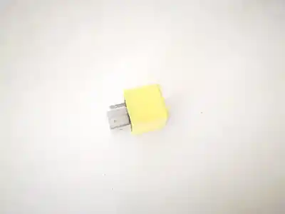 Second-hand car spare part relay for opel vectra c (z02) 2.2 dti 16v (f69) oem iam references 90226846  v23134-j52-x369